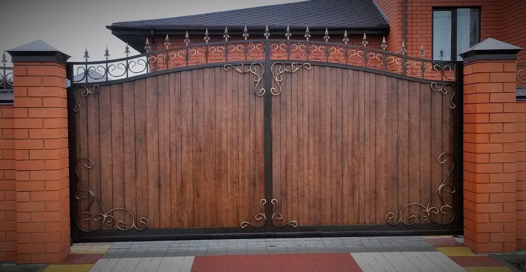Купить простые ворота для дома: советы по выбору, установке и уходу в дзержинском от 33021 руб | Титанзабор