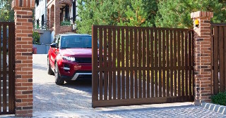 Купить ворота на участок Дзержинский, цена от 2735 руб.